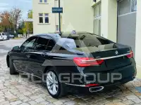 2018 BMW 740