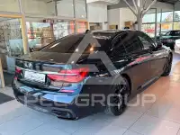 2018 BMW 750