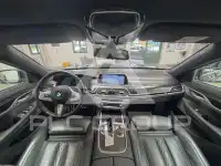 2018 BMW 750
