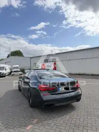 2018 BMW 750
