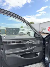 2018 BMW 750