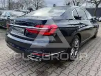 2018 BMW 750