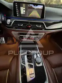 2018 BMW 750