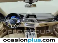 2018 BMW 750