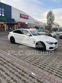 2018 BMW 418