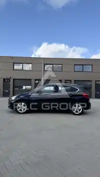 2018 BMW 225