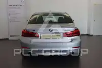 2018 BMW 530