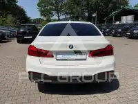 2018 BMW 525