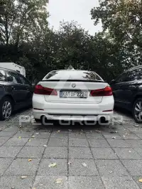 2018 BMW 525