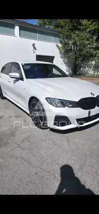 2018 BMW 320
