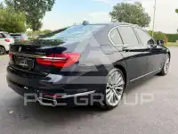 2018 BMW 730