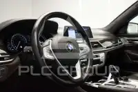 2018 BMW 730