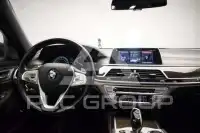 2018 BMW 730