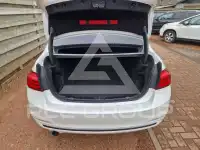 2018 BMW 318