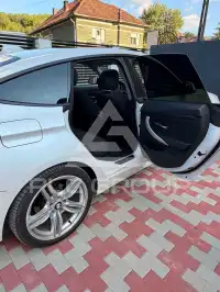 2018 BMW 318