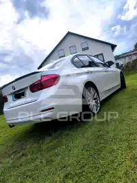 2018 BMW 318