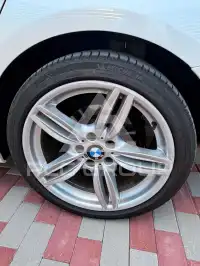 2018 BMW 318