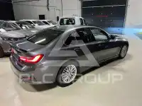 2019 BMW 318