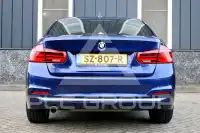 2018 BMW 318