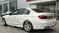 2018 BMW 318