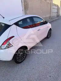 2018 Lancia Y
