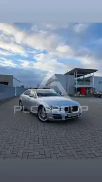 2018 Jaguar XE