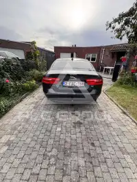 2018 Jaguar XE