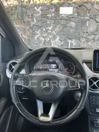 2018 Mercedes Benz B 200