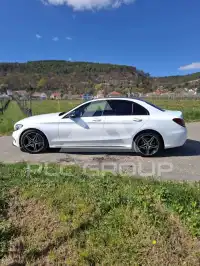2018 Mercedes Benz C 400