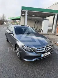 2018 Mercedes Benz E 220