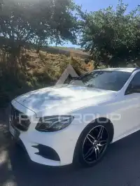 2018 Mercedes Benz E 220