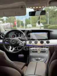 2018 Mercedes Benz E 220