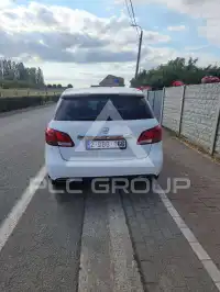 2018 Mercedes Benz B 220