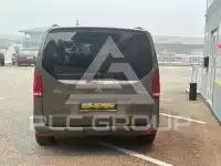 2018 Mercedes Benz V 200