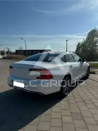 2018 Volvo S90