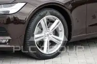 2018 Volvo V90