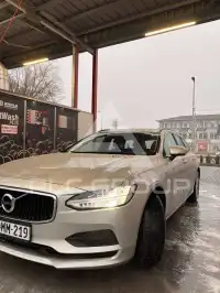2018 Volvo V90