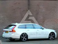 2018 Volvo V90