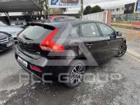 2018 Volvo V40