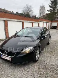 2018 Volvo V40