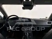 2018 Volvo V40