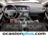 2018 Volvo V40