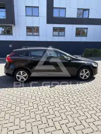 2018 Volvo V40