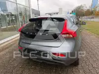2018 Volvo V40
