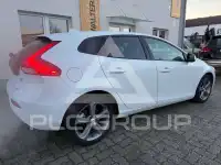 2018 Volvo V40