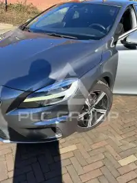 2018 Volvo V40