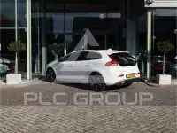 2018 Volvo V40
