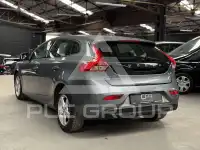2018 Volvo V40