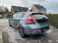 2018 Volvo V40