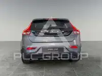 2018 Volvo V40